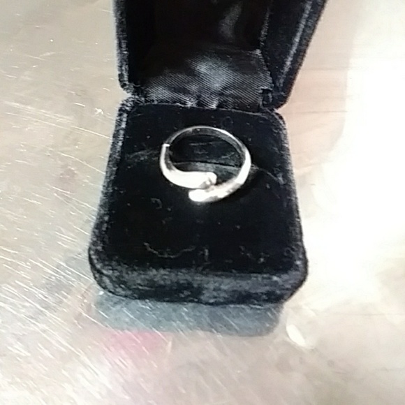 Sterling New  Silver  Ring (NEW) - Picture 2 of 3